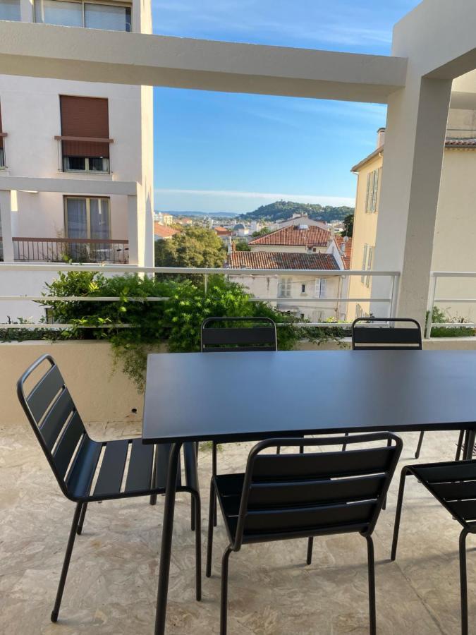 Terrasse Plein Sud - Chaleureux En Centre Ville Hyères Dış mekan fotoğraf